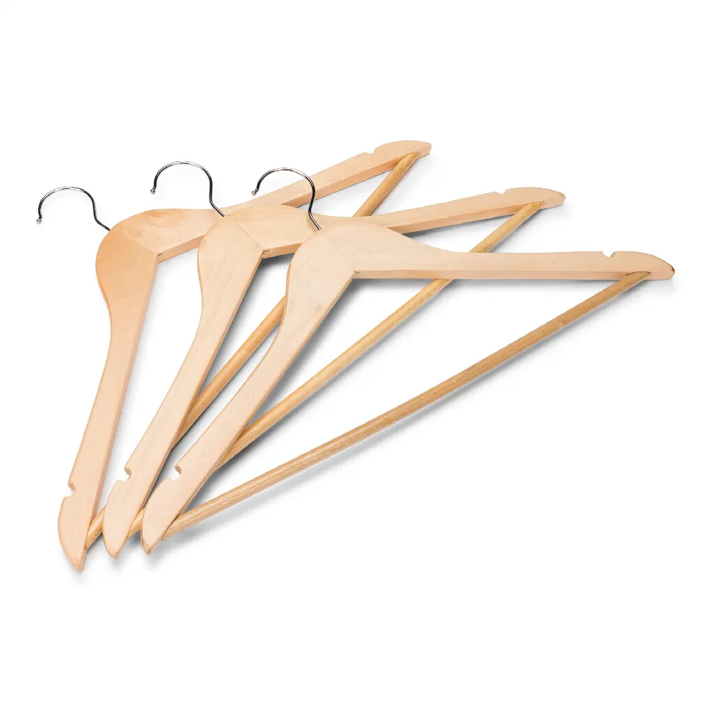 500 wooden hangers, offer 450 + 50 free hangers!